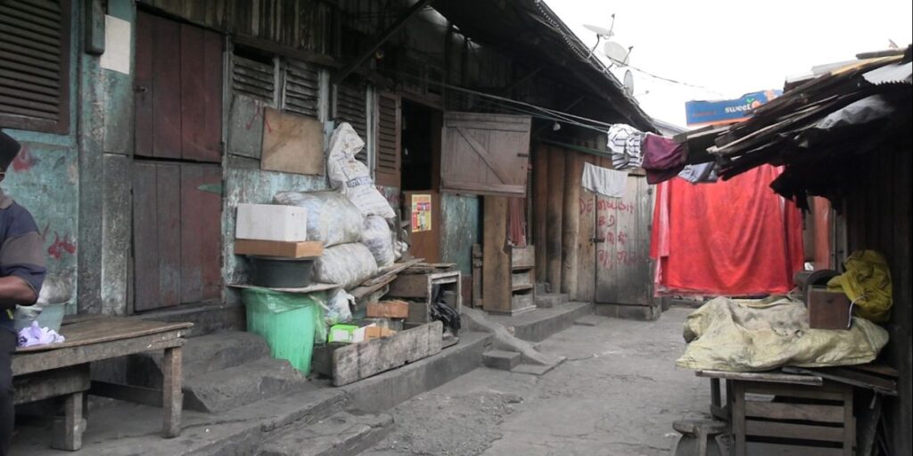 Railway workers resist KMA eviction order, demand consultation
