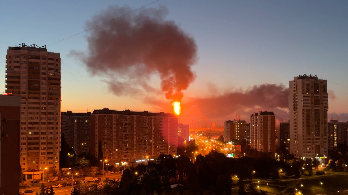 Ukraine fires over 1,000 drones at Russia, including hundreds launched at Moscow
