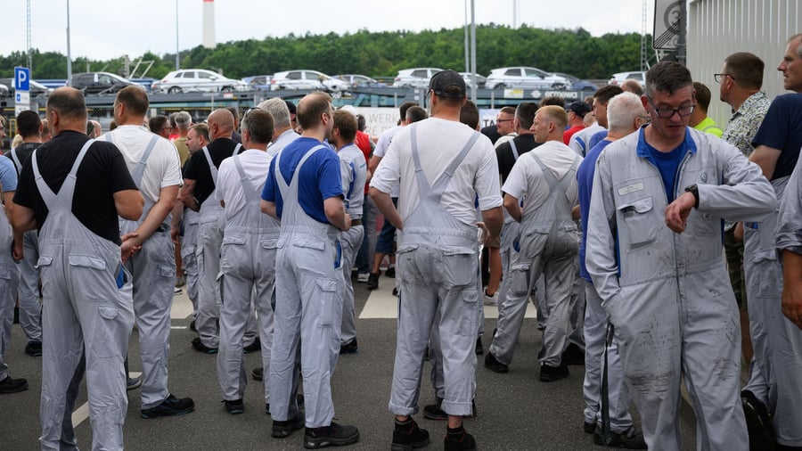 Deindustrialization: Automotive jobs vanishing at an alarming rate