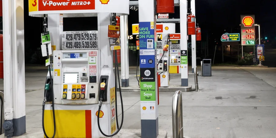 US average reaches historic $6.51 per gallon, AAA says