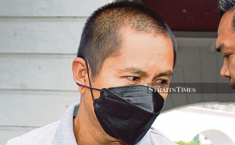 Police officer's chase, crash into youth shows 'extraordinary rashness', court hears