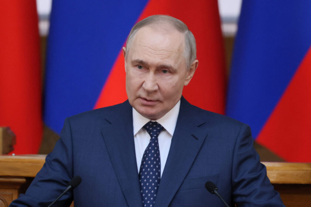 Russia’s state statisticians report the growth Putin demanded—economists doubt it will hold