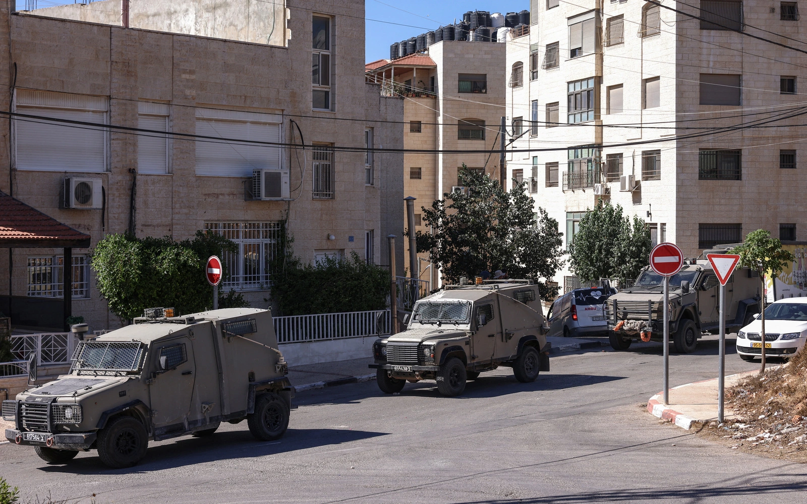Israeli settler killed in West Bank, suspect arrested