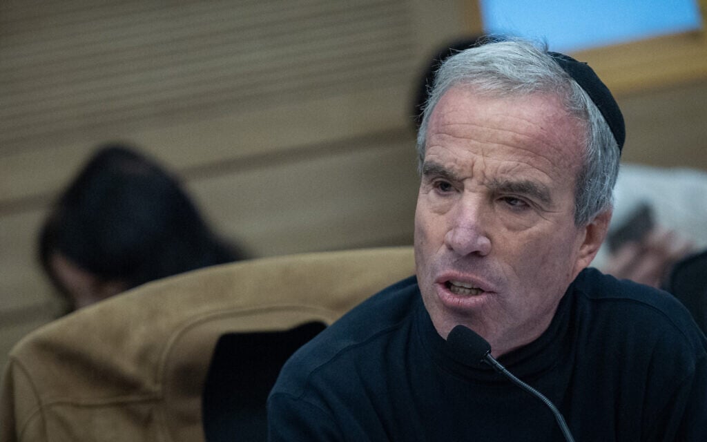 MK Elazar Stern announces Yesh Atid exit ahead of likely run with Eisenkot