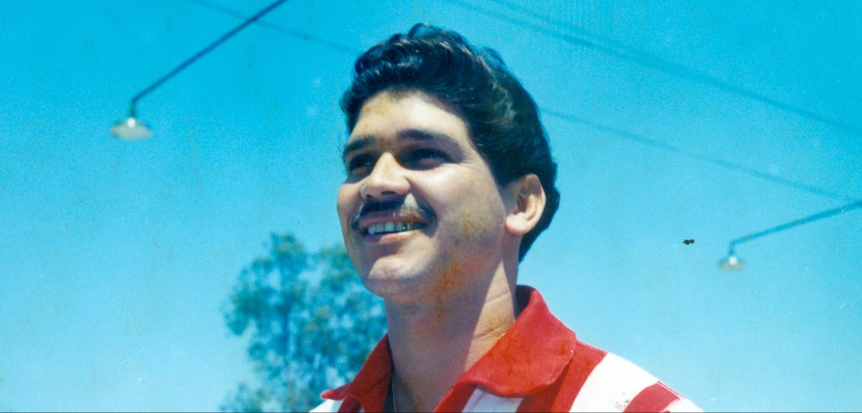 Do you know ‘Chava’ Reyes’ career with Chivas in detail?