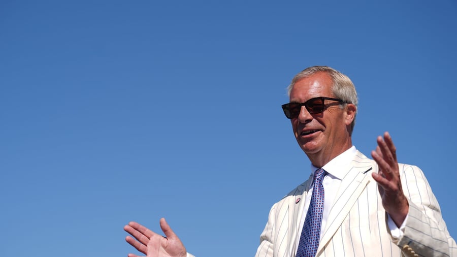 By-election in Clacton: Right-wing populist Nigel Farage remains under pressure after election victory