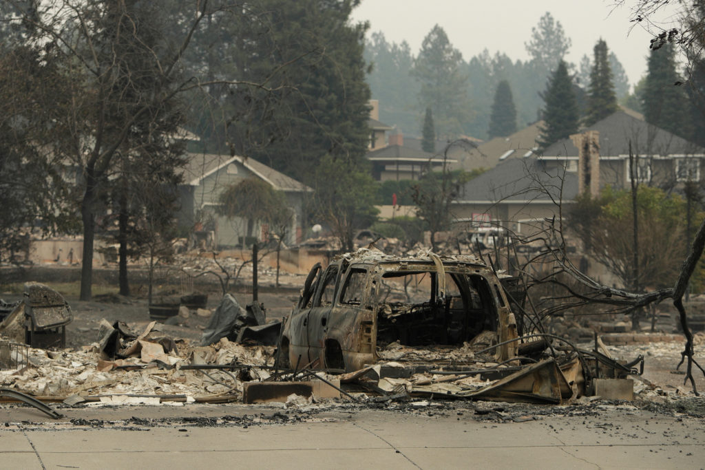 Washington state fires destroy hundreds of structures and force Spokane-area residents to evacuate