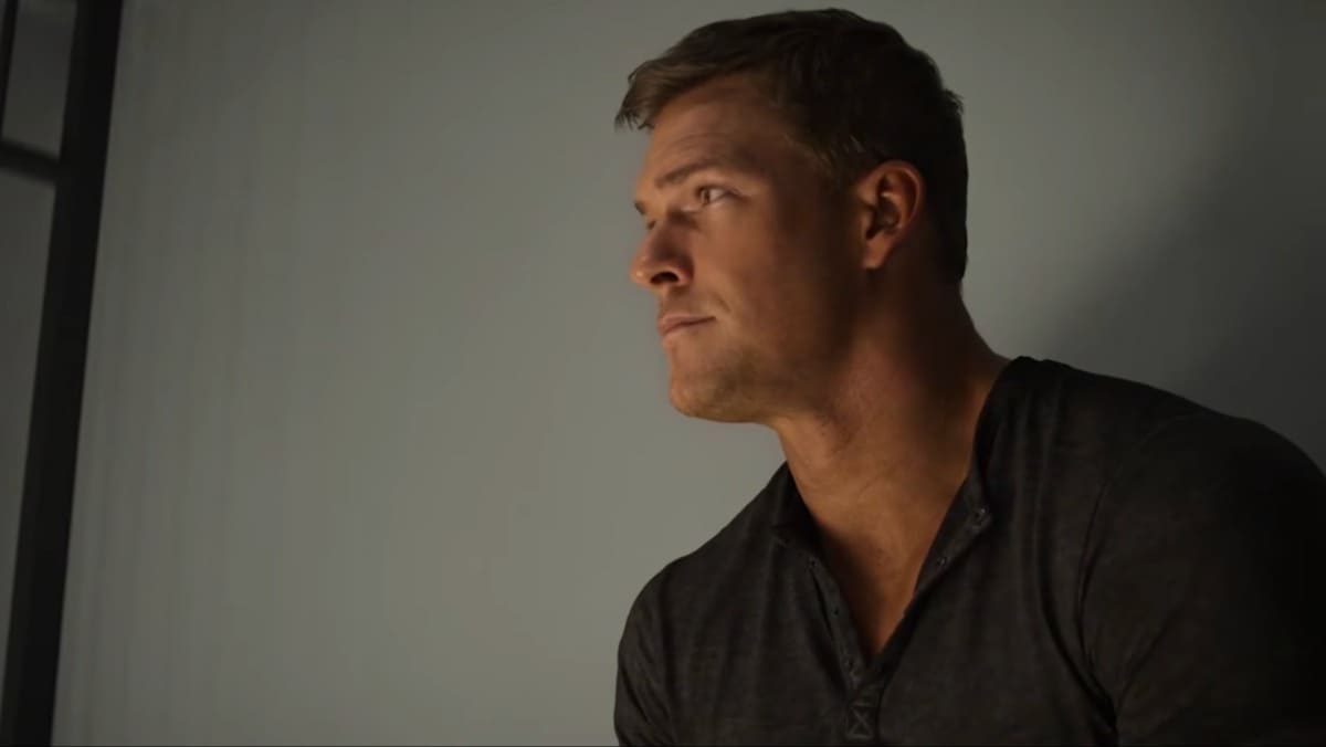 Alan Ritchson says Reacher was all ready to pound Nazis until Trump got elected