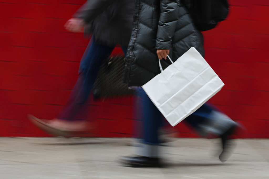 U.S. retail sales unexpectedly post largest drop in more than a year