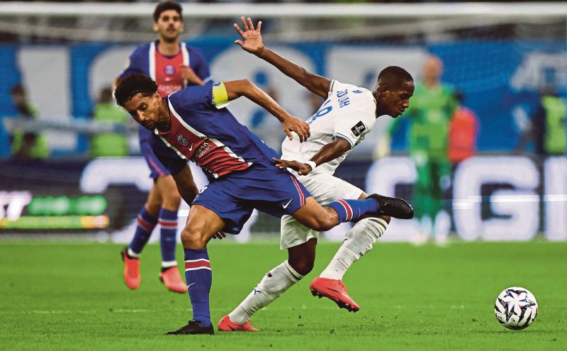 Troubled Marseille lose fifth straight as PSG win