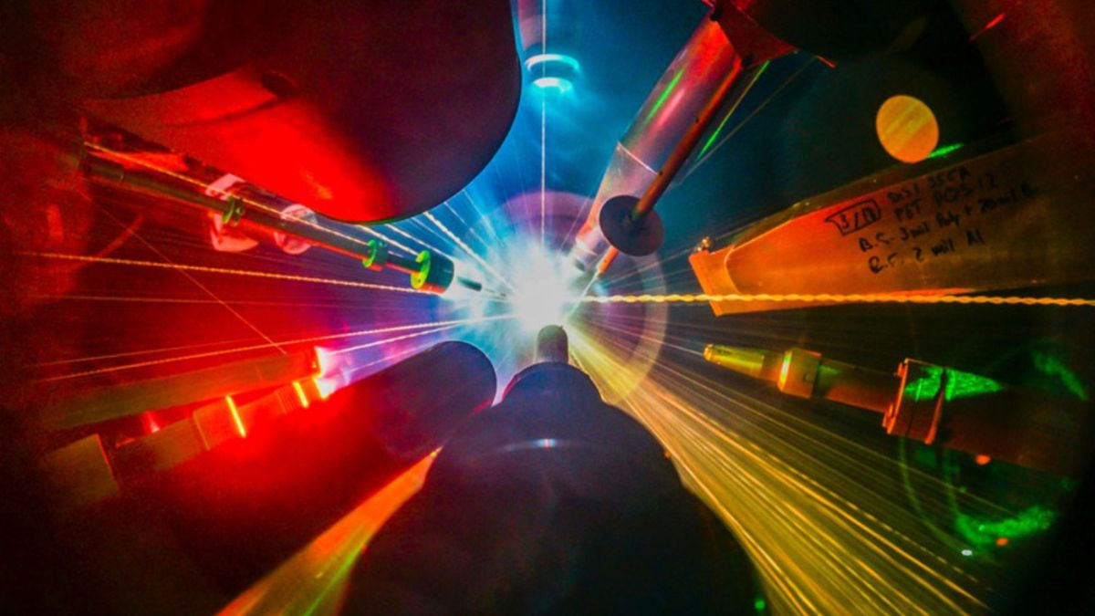 Scientists Melted a Diamond, And It Really Didn't Go The Way They Expected
