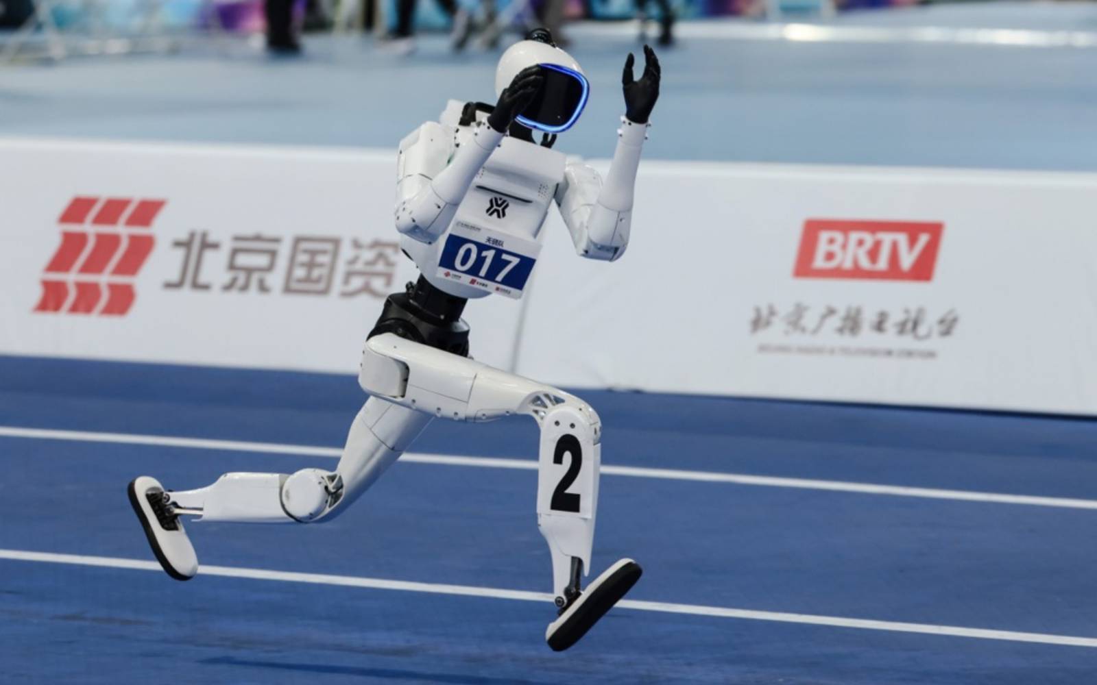 China slows humanoid robot IPO rush as hype outruns reality