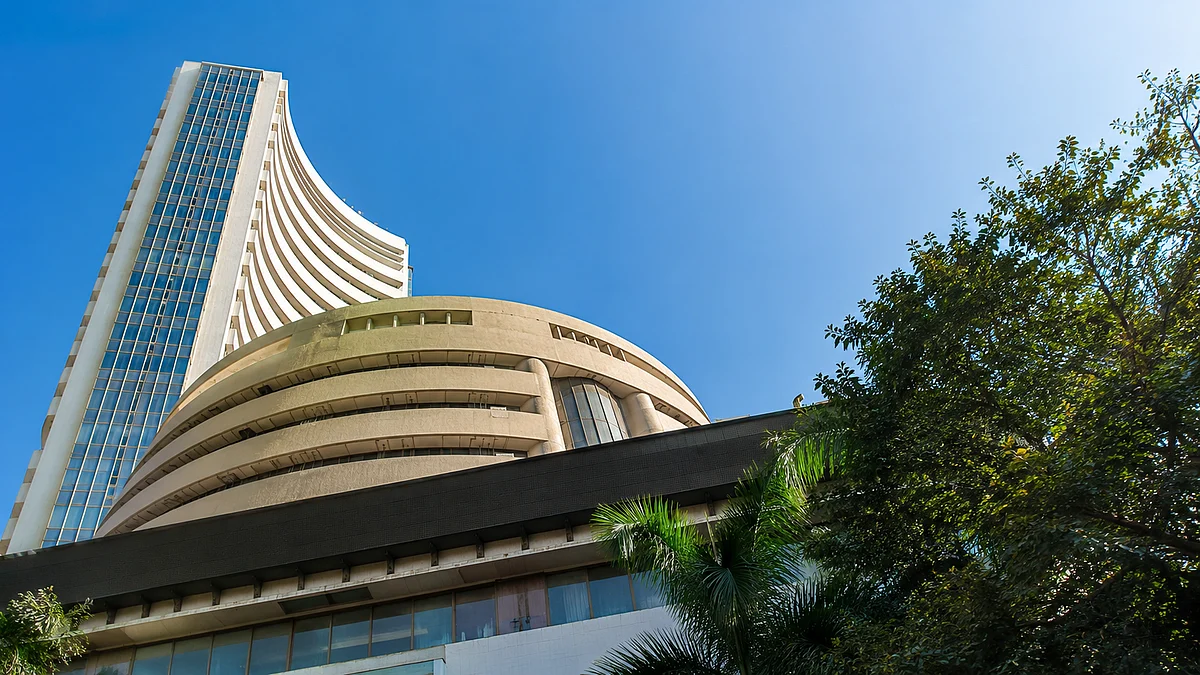 Sensex, Nifty Begin On A Strong Note As Easing Crude Prices Fuel Fresh Buying