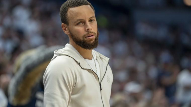 Warriors owner shuts down Steph Curry trade speculation: 'Clickbait'