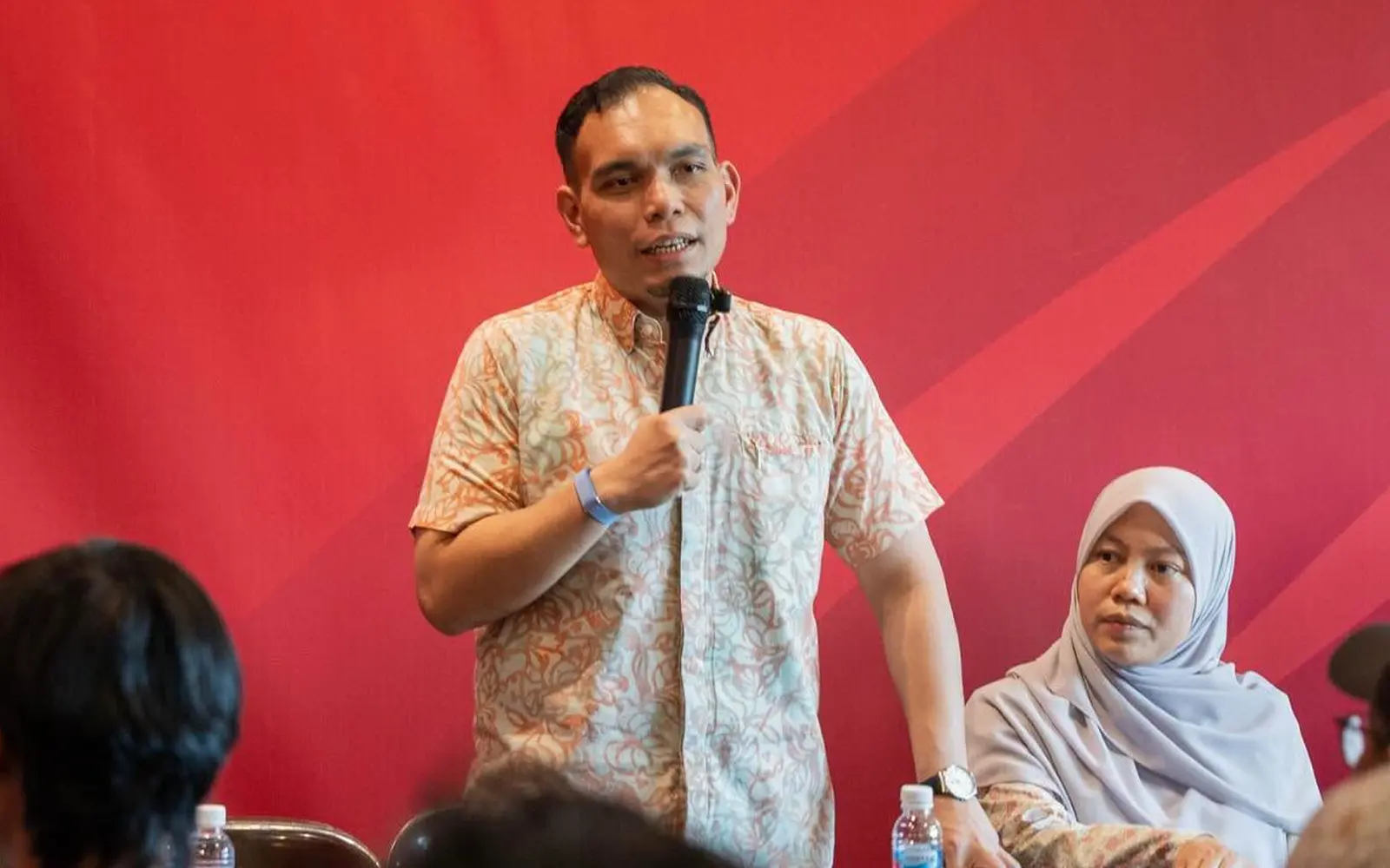 DAP perlu kekal dalam kerajaan agar agenda reformasi terlaksana, kata Syahredzan