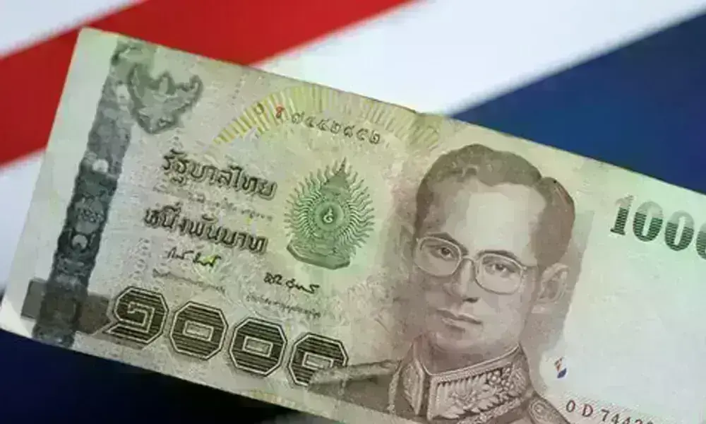Thai baht/US dollar stronger on Monday