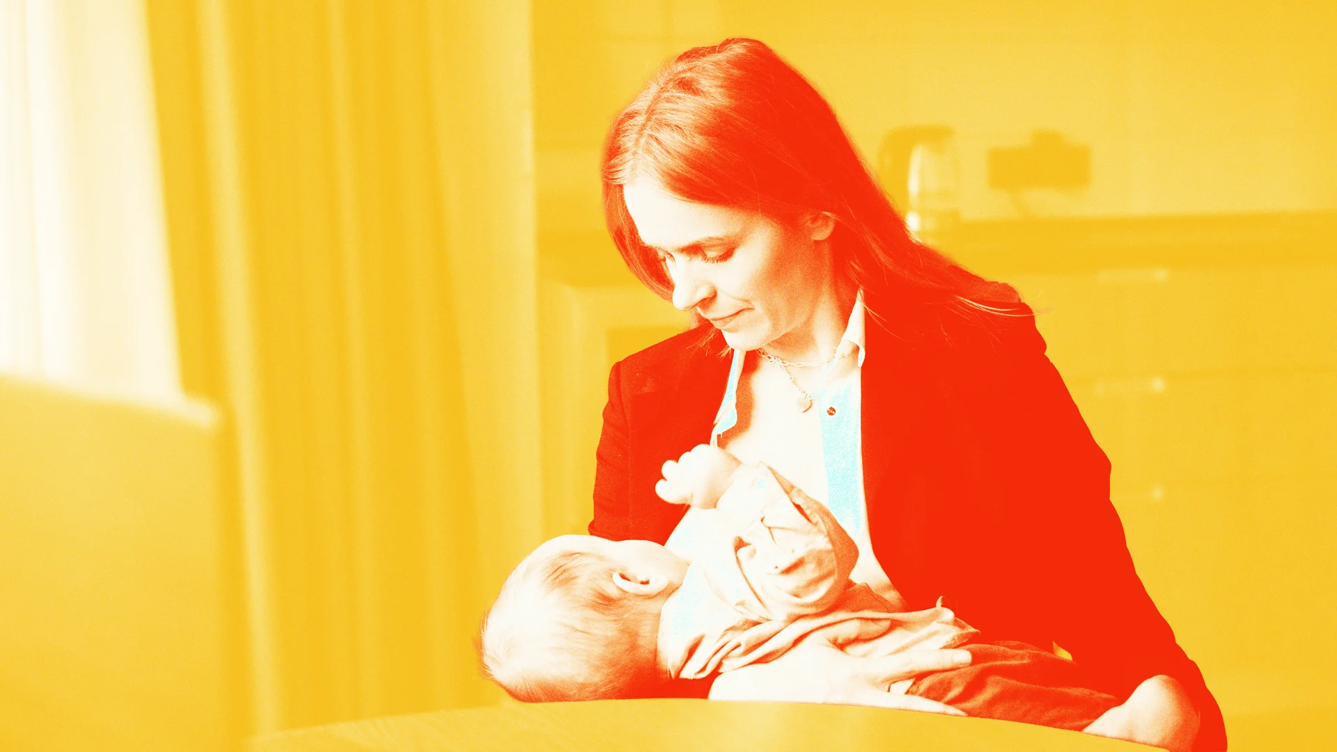 The Unexpected Reason In-Office Workers Are More Likely to Stick to Breastfeeding Goals