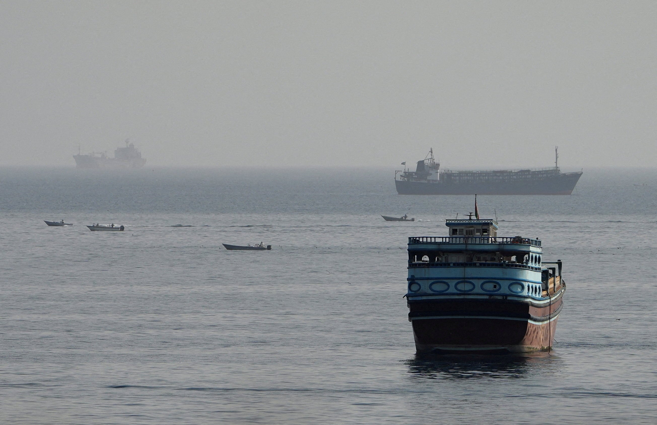 Strait of Hormuz vessel traffic remains thin amid Middle East tensions