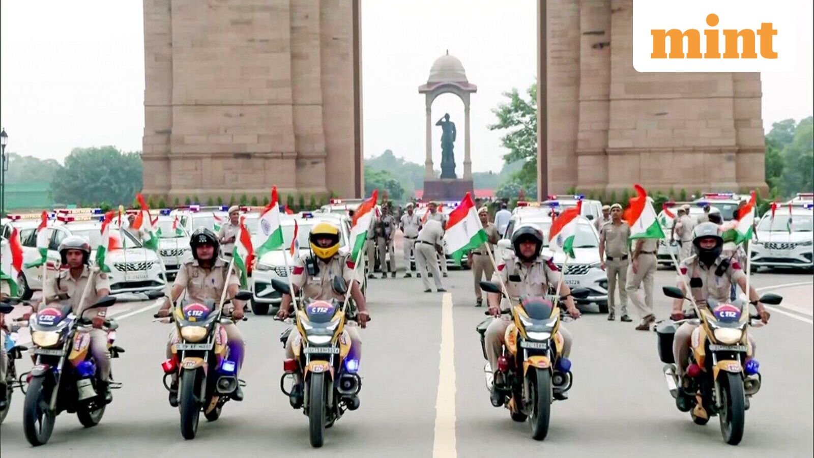 I-Day: Delhi Police honoured with 17 medals, including 2 President's Medals