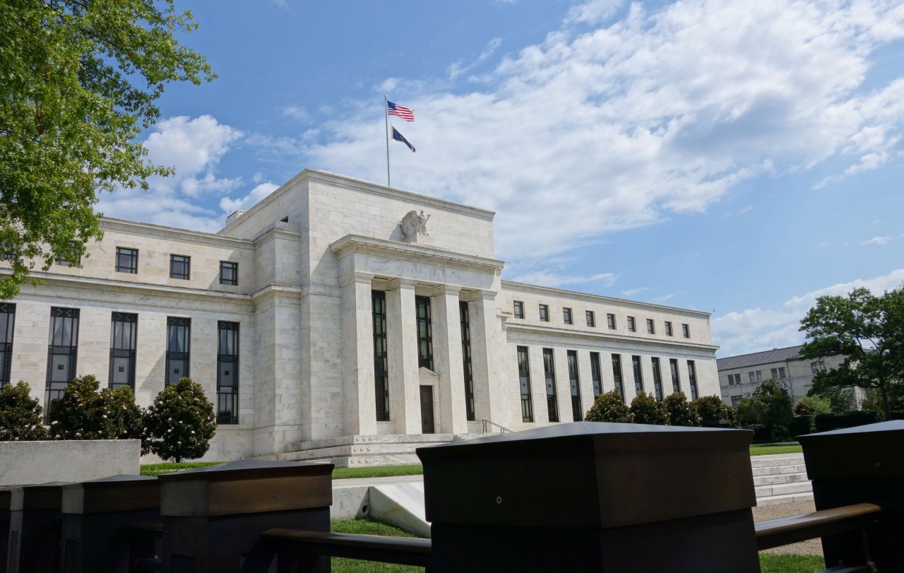 Week Ahead for FX, Bonds: Fed Minutes, China Data in Focus