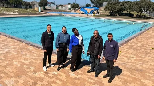 Cape Town pools open daily during September school holidays