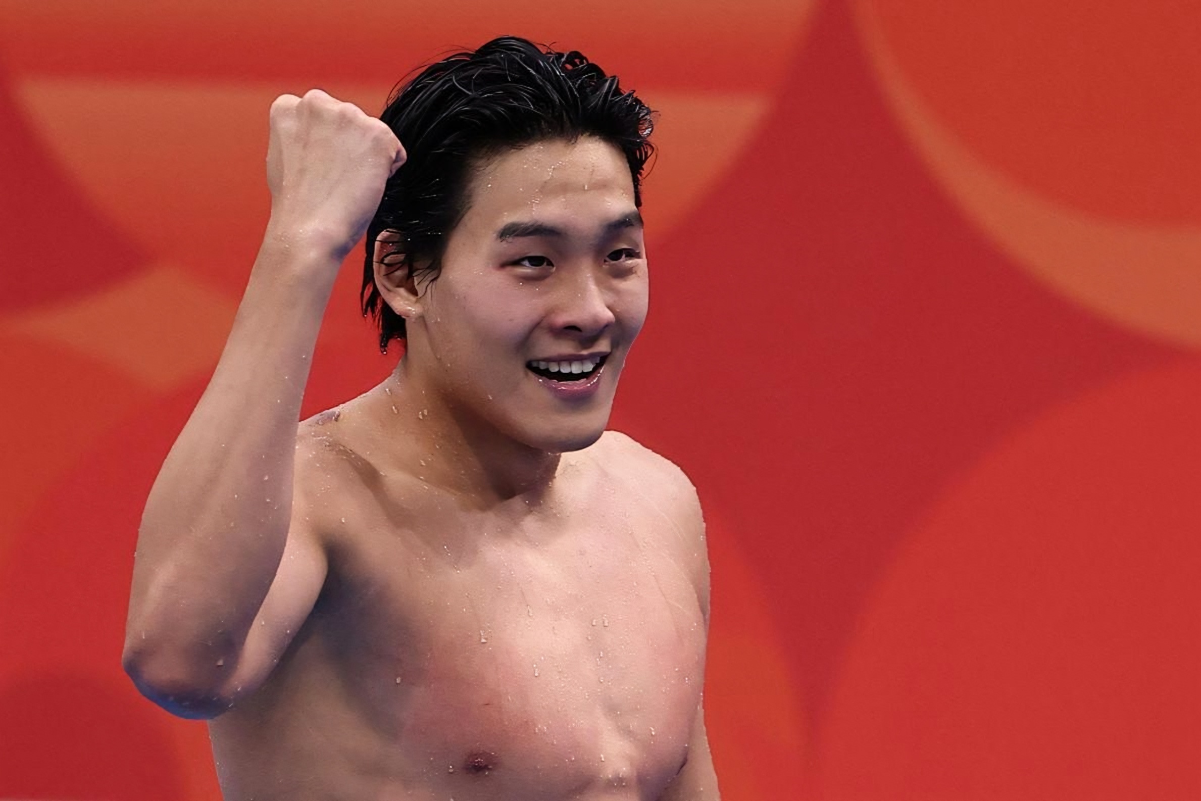 [Asian Games] Swimming champion determined to keep pursuing bigger goals