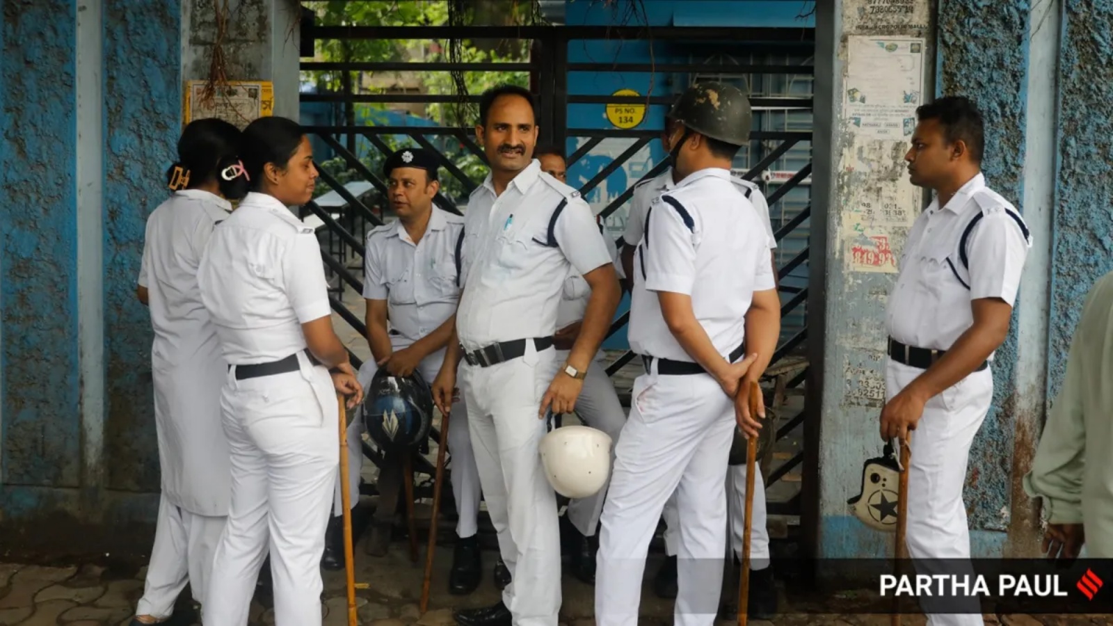 Doctor molested, her group assaulted at Kolkata cinema hall; 6 arrested