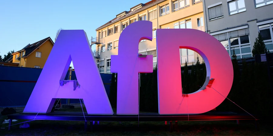 Far-right AfD lawmaker visits Moscow to negotiate Russian gas return
