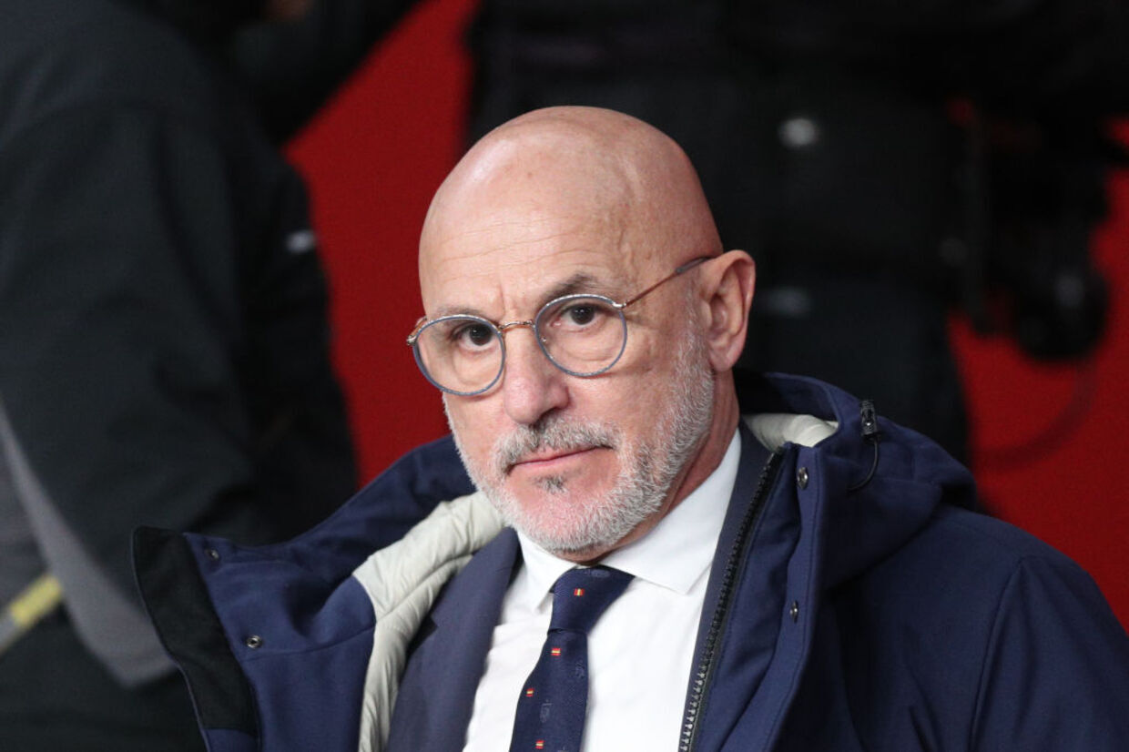 Luis de la Fuente extends Spain contract until 2032
