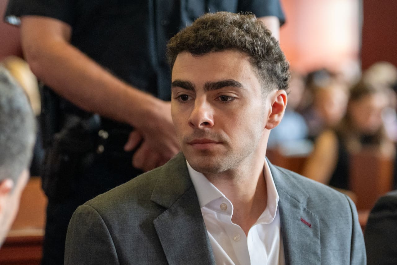 Luigi Mangione pleads guilty to stalking health-insurance CEO in federal court