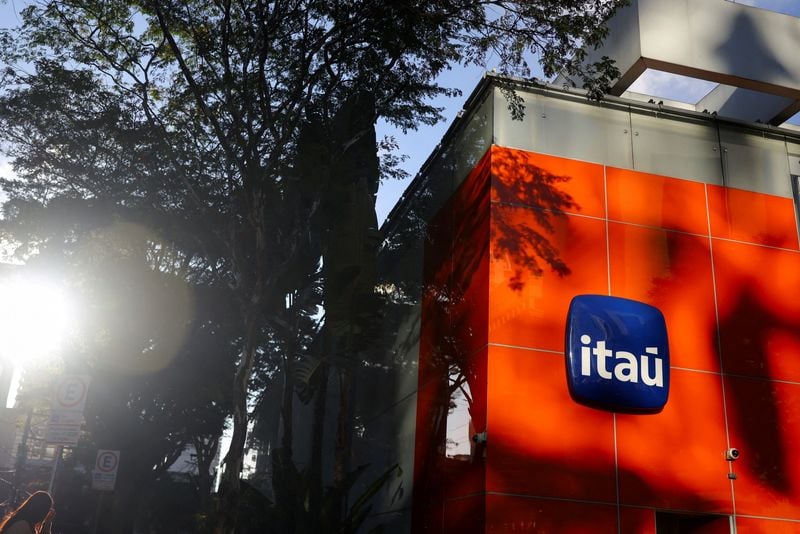 Brazil’s big banks shun riskier lending as household debt strains grow