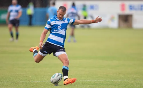Log-leading Griquas put Sharks XV to the sword in Kimberley Currie Cup rout