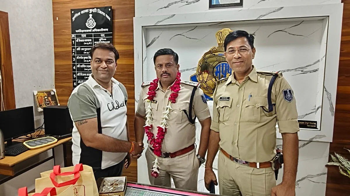 Police Recover ₹2.59 Lakh Duped From Trader Over Fake Franchise Offer In MP's Kukshi