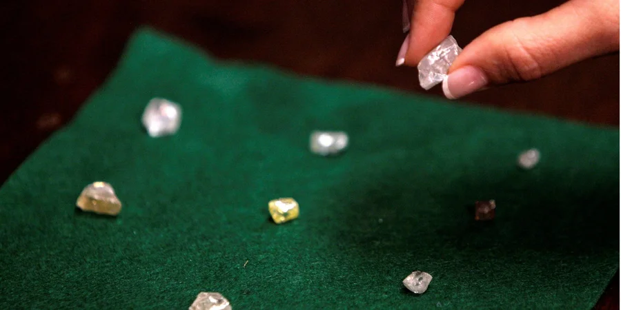 India's Russian diamond imports fall 62% in first half of 2026