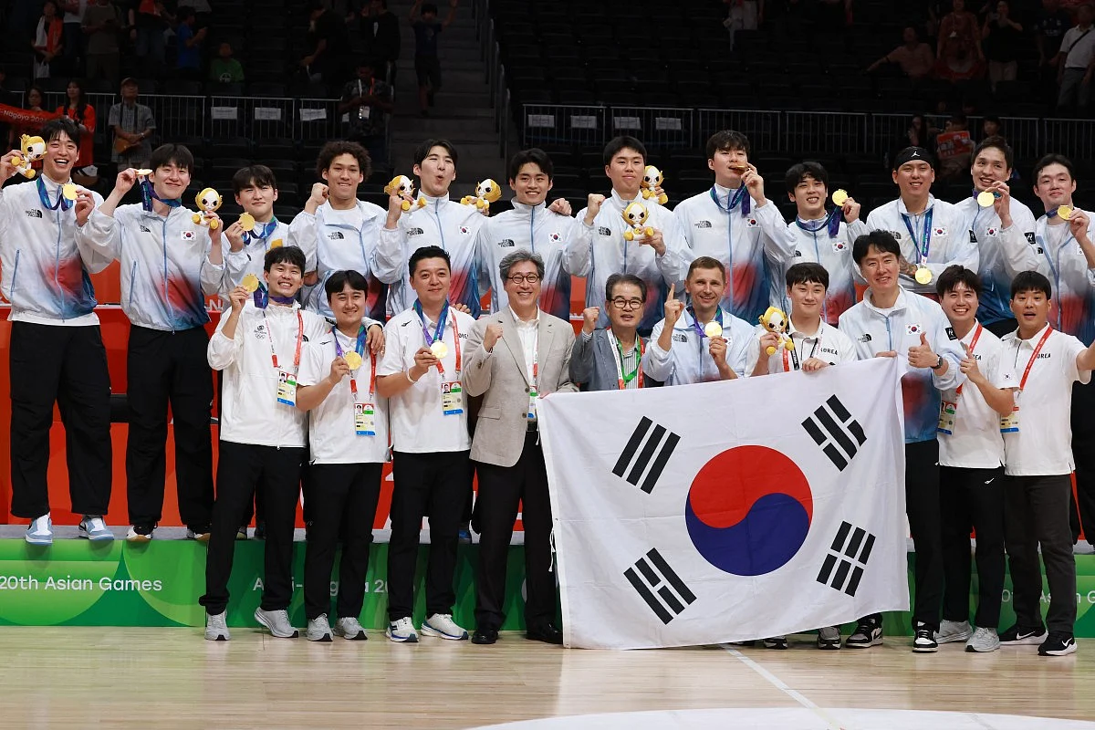 South Korea win Asian Games gold after bus fails to arrive, then it happens again