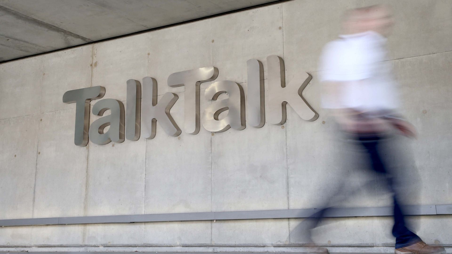 TalkTalk dials up effort to salvage future as Octopus deal stalls