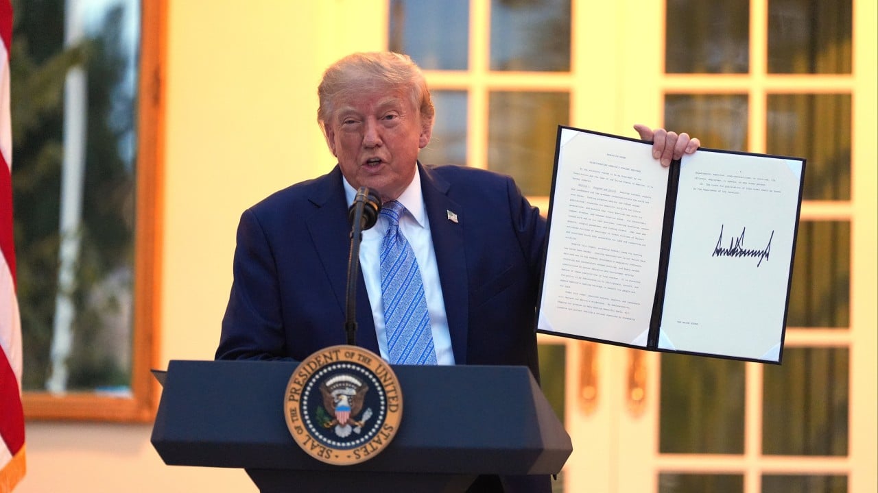 Trump’s approval rating falls to career low of 32% as high living costs bite, poll shows