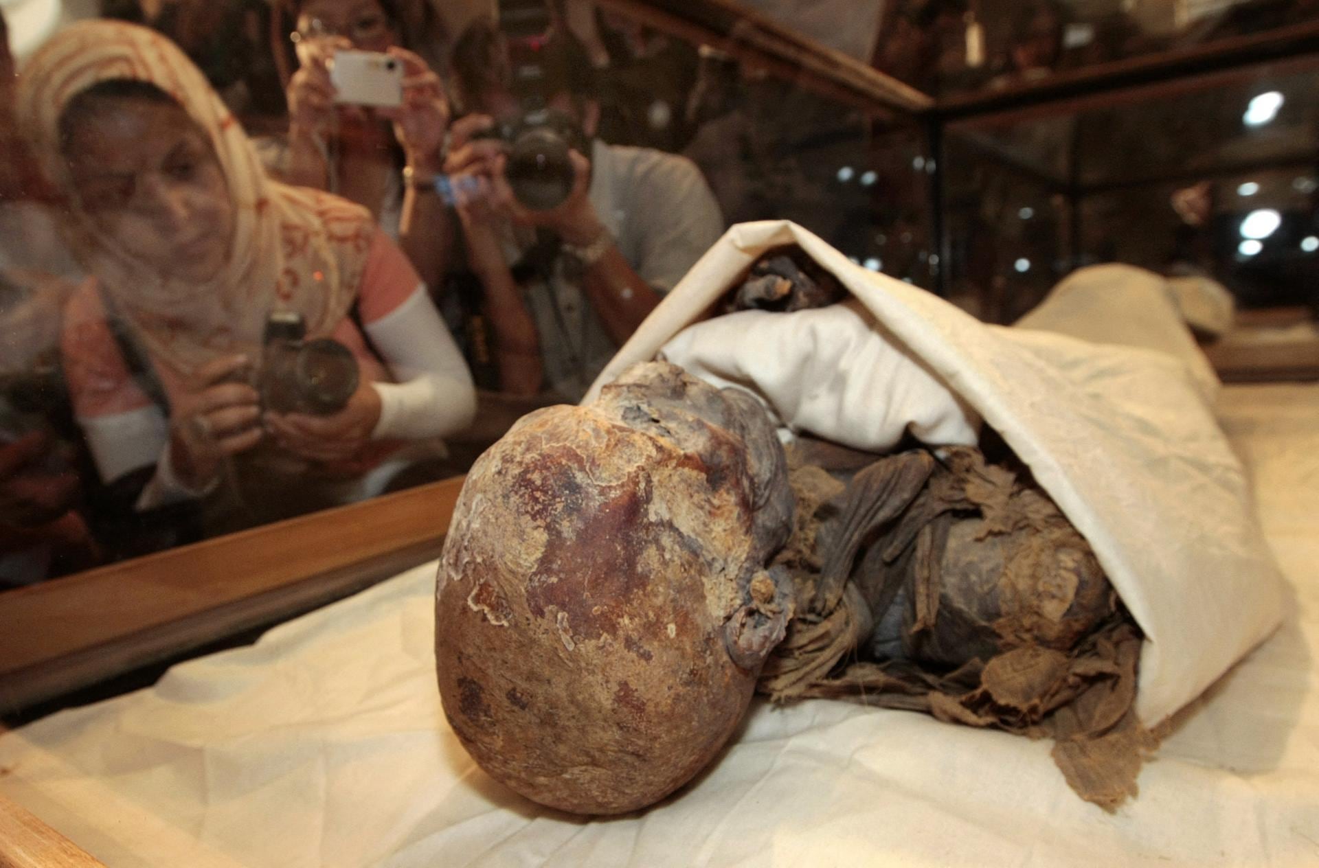 How the grisly trade in mummified body parts has created a modern 'mummy’s curse'