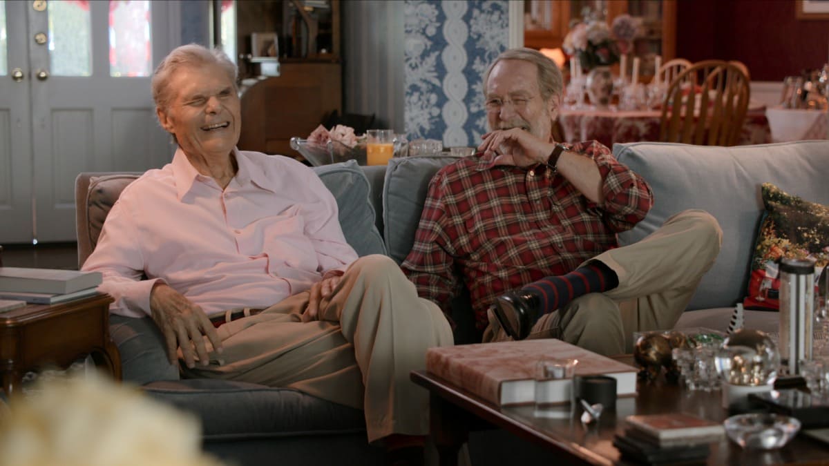 Martin Mull's famous friends introduce a charmed career in the trailer for Who Is Martin Mull?