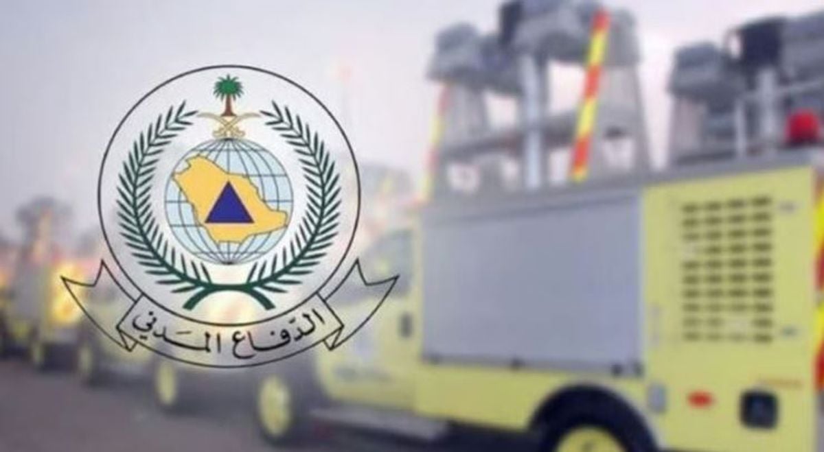 Civil Defense extinguishes fire at commercial shops in Hafar Al-Batin’s Fulaij district