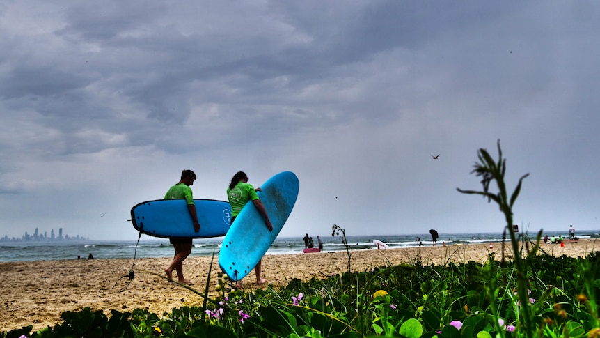 Showery days ahead after week of sunny Queensland skies