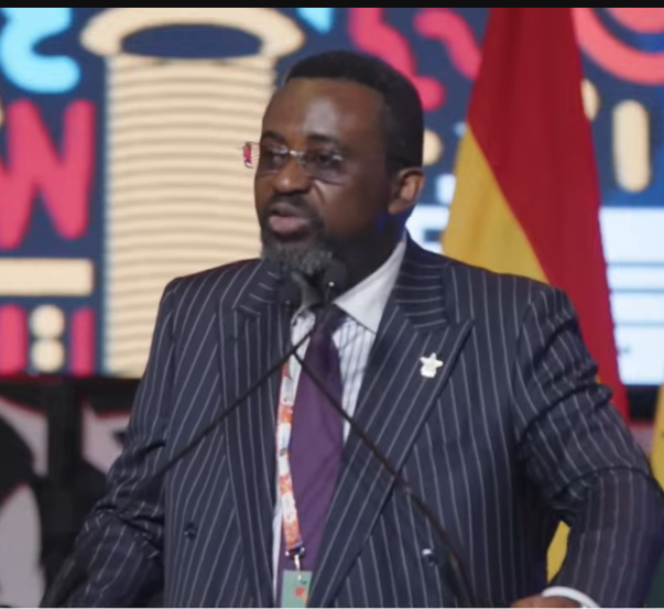 BoG warns against 20 unlicensed mobile loan apps