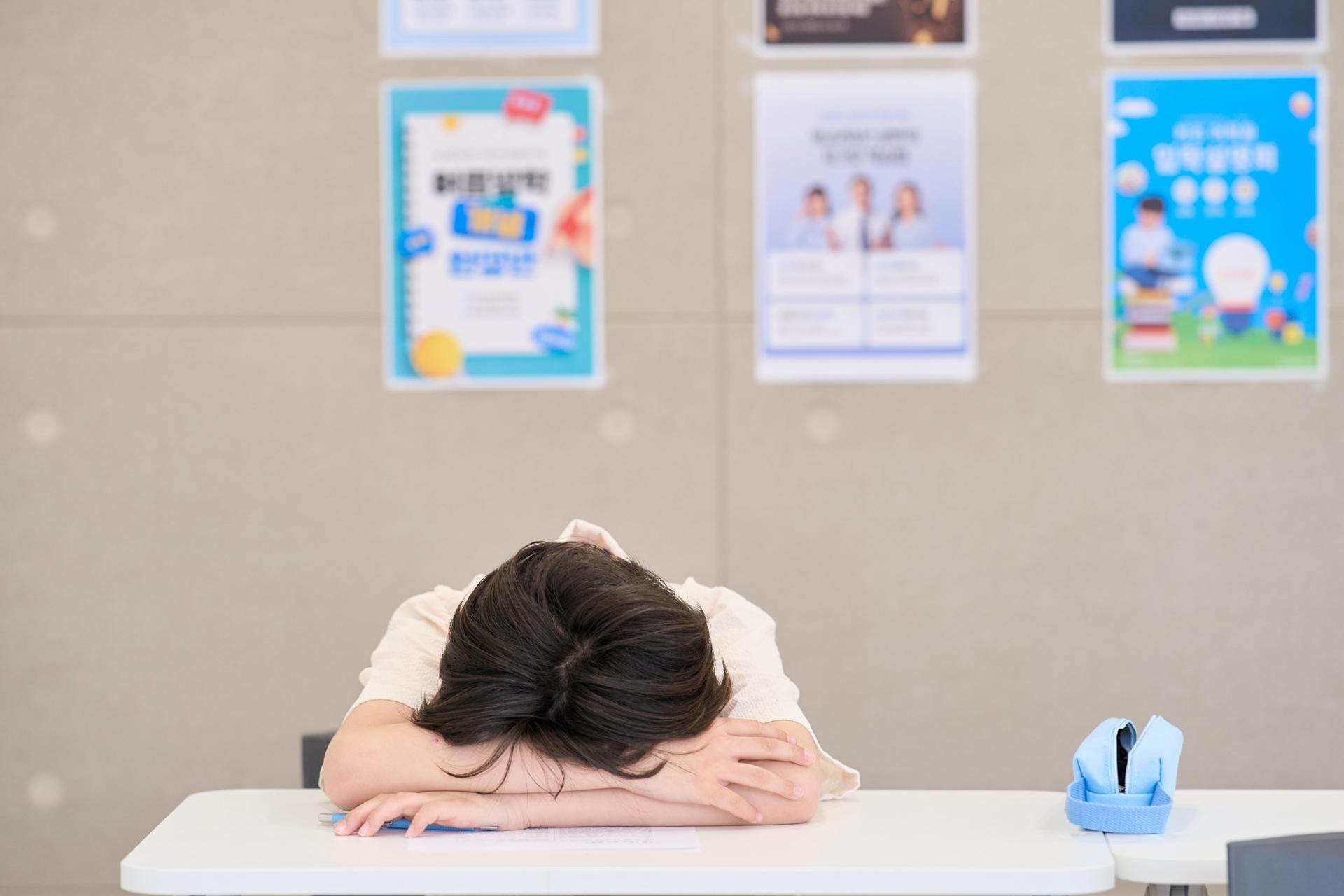 Gov't bans private academies' placement tests for young children