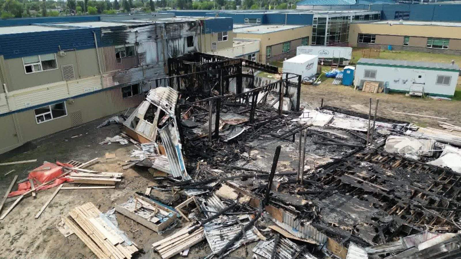 Saskatoon students will return to class on time despite high school blaze, board