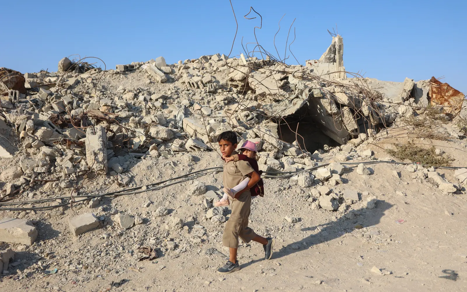 Israel conveys concerns to US over Gaza plan, keeps up strikes