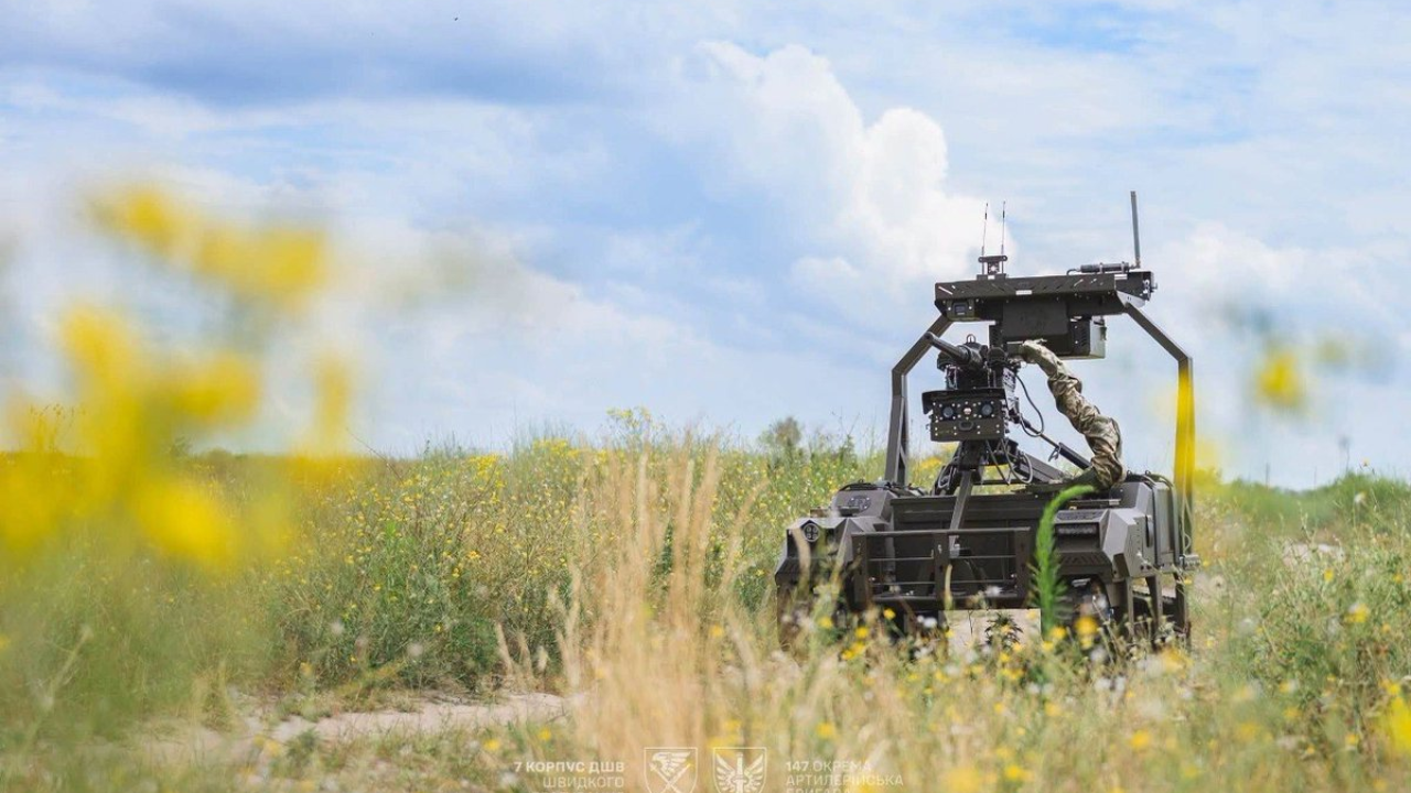Drones carrying ground robots: Ukraine’s new battlefield tactic against Russia