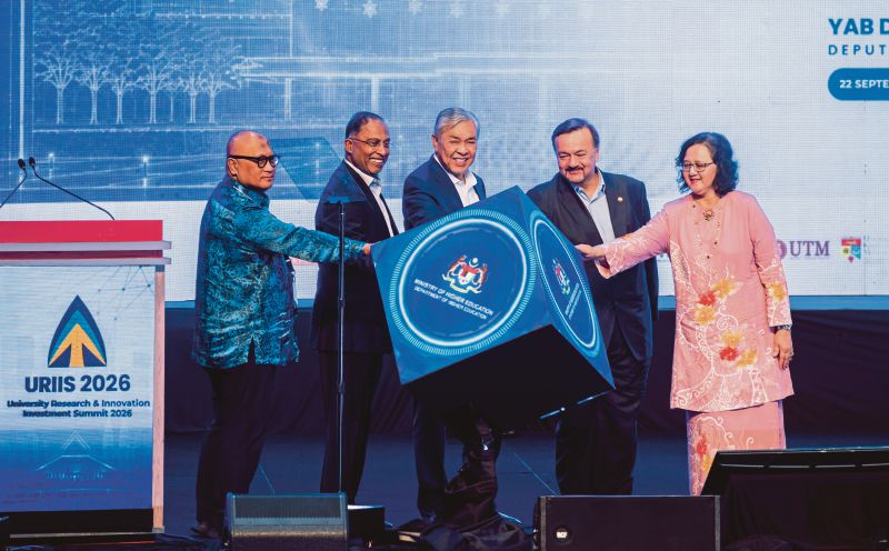Govt, universities, industry must bridge 'missing middle' in research commercialisation – Zahid