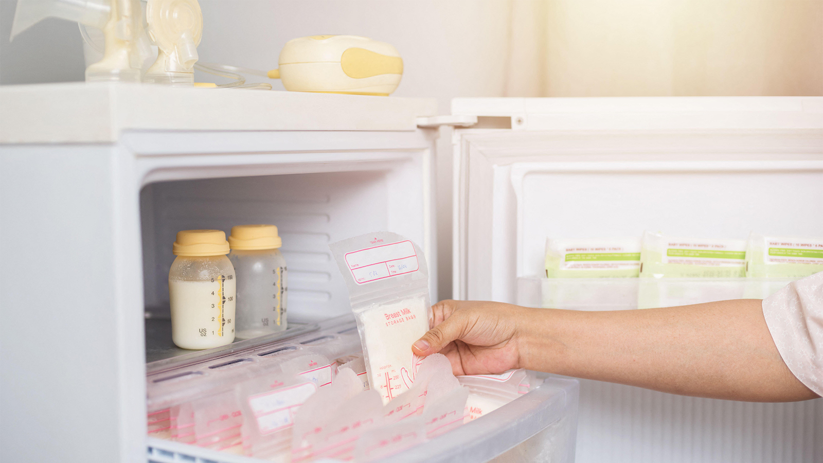 HIV-Positive Woman Donated Breast Milk Over Social Media