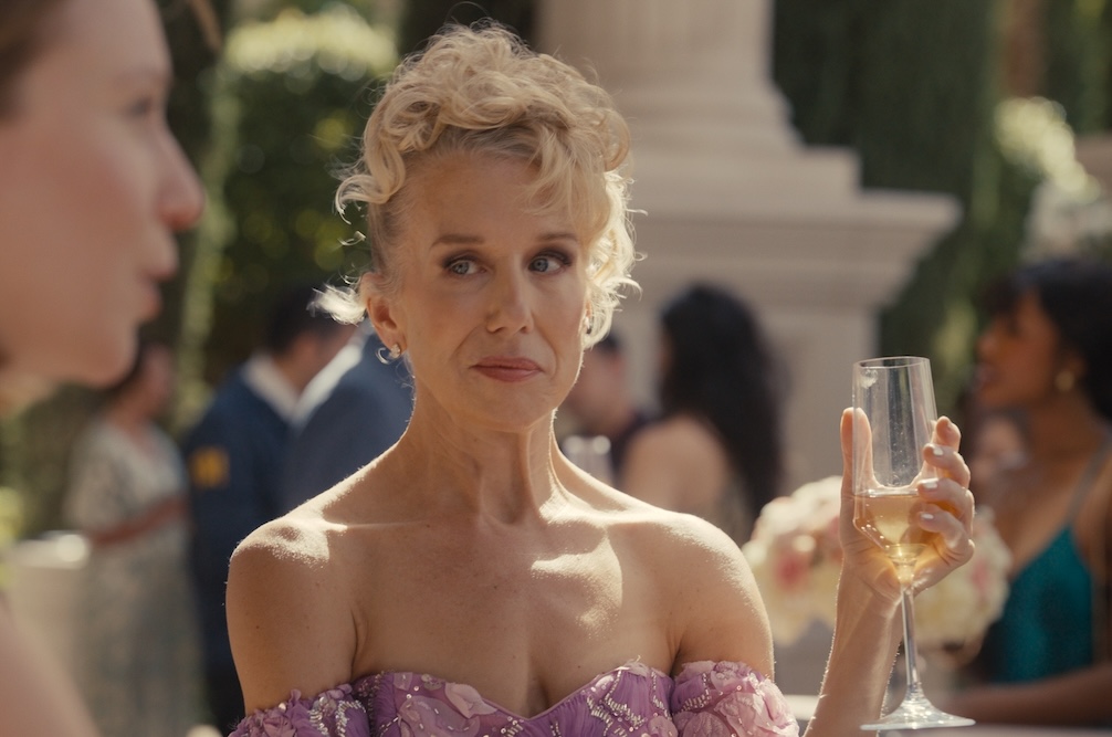 ‘Hacks’ Star Lauren Weedman on Appearing in Four Emmy-Nominated Comedies This Year and How Bell’s Palsy Changed Her Career