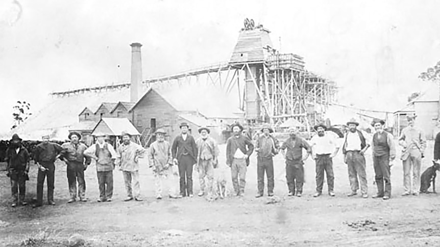 Community remembers those lost in one of Australia's worst mining disasters